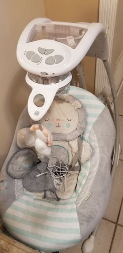 Baby swing
