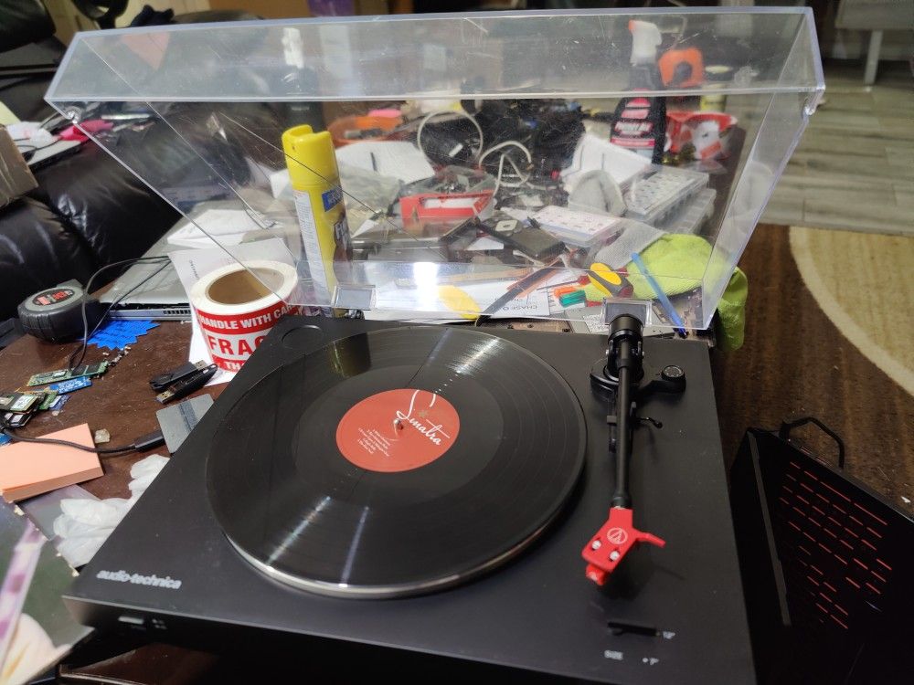 Audio-Technica Fully Automatic Belt-Drive Stereo Turntable Model
AT-LP3 Record Player with 7 Record