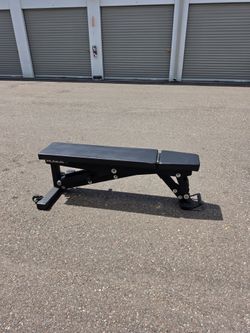 Weight rogue adjustable bench