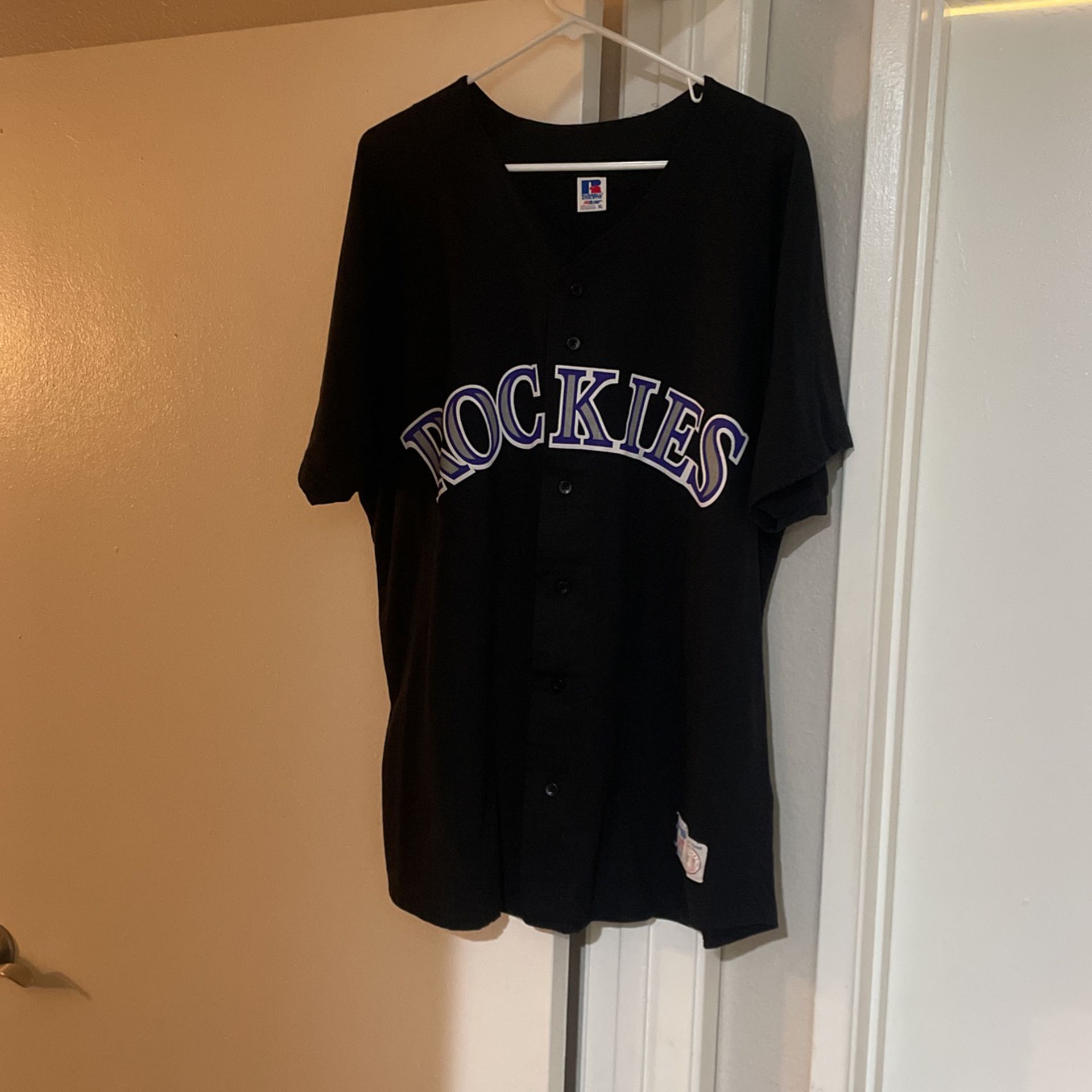 Vintage Colorado Rockies Baseball Jersey Size Close for Sale in Corona, CA  - OfferUp