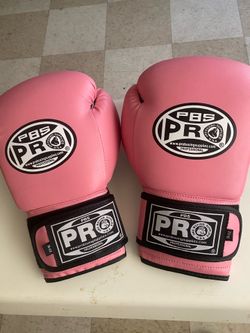 PRO boxing Gloves  PBS   4oz  like New  $15