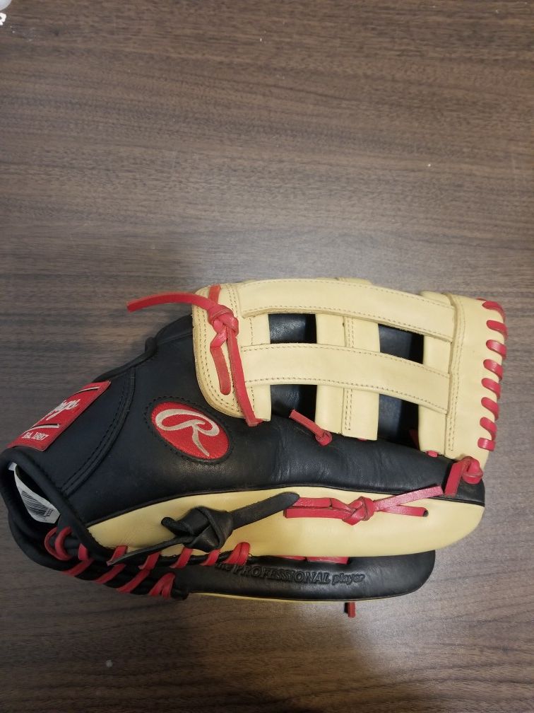 Baseball Glove. Rawlings Bryce Harper Model