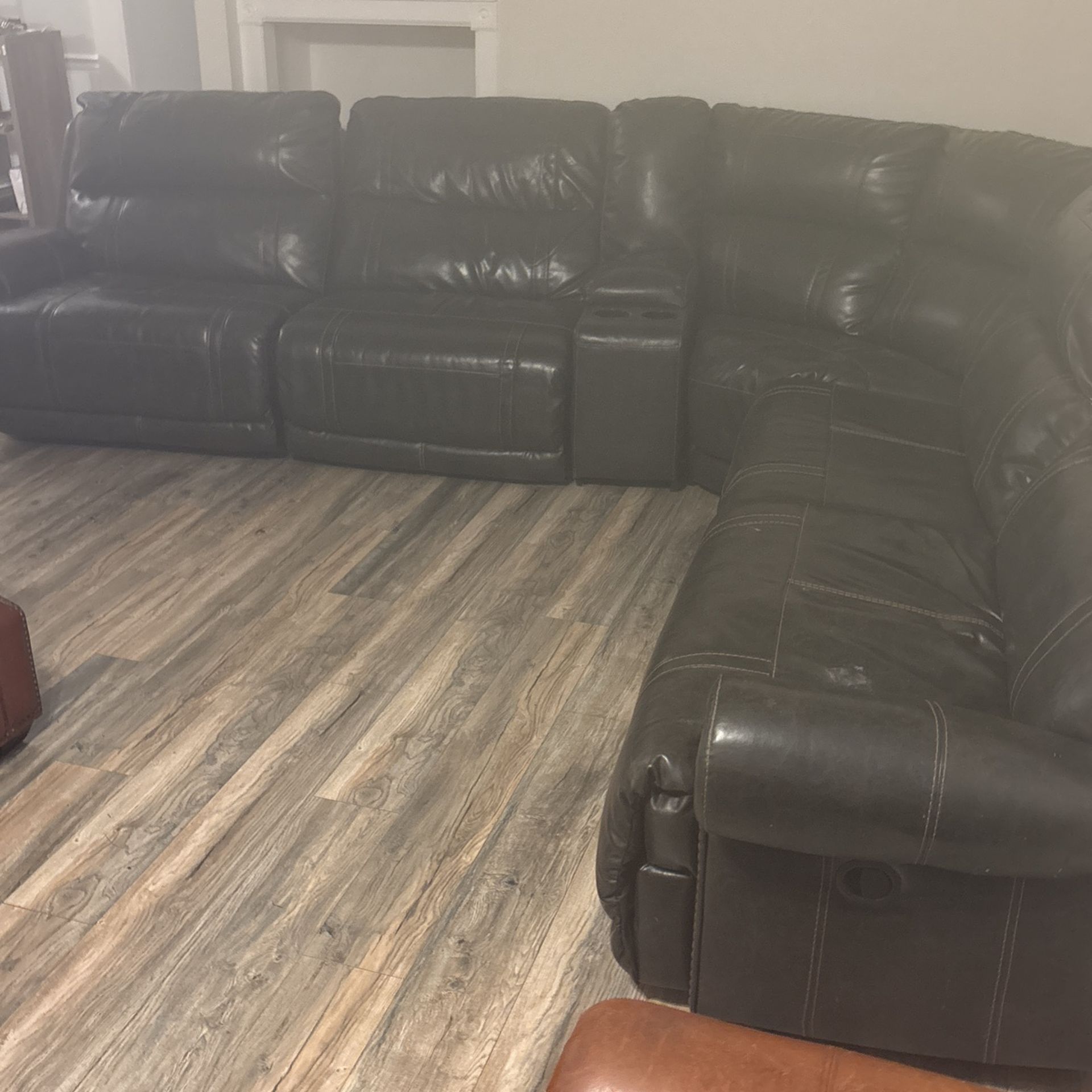 Leather Couch Recliner