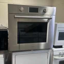 WOLF 30”WIDE SINGLE WALL ELECTRIC OVEN STAINLESS STEEL 