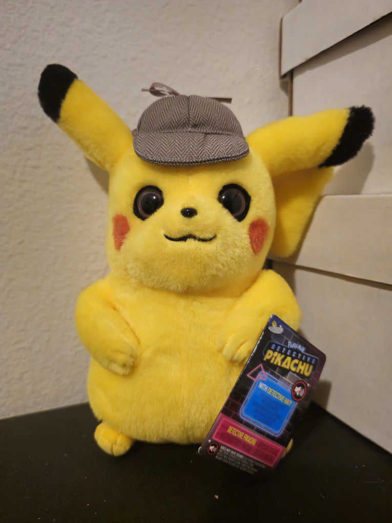 Pokémon Detective Pikachu Plushie