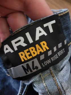 2 pairs of ariat 42/32 and 40/32