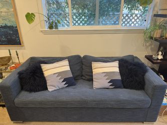 ARTICLE SOFA - PULL OUT  BED 