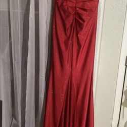 Extra Small Beautiful Woman’s Prom Dress