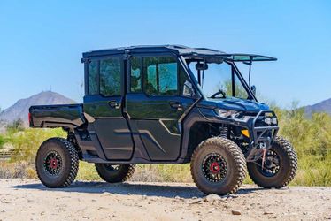 2025 Can-Am Defender Max Lone Star Cab Hd10
