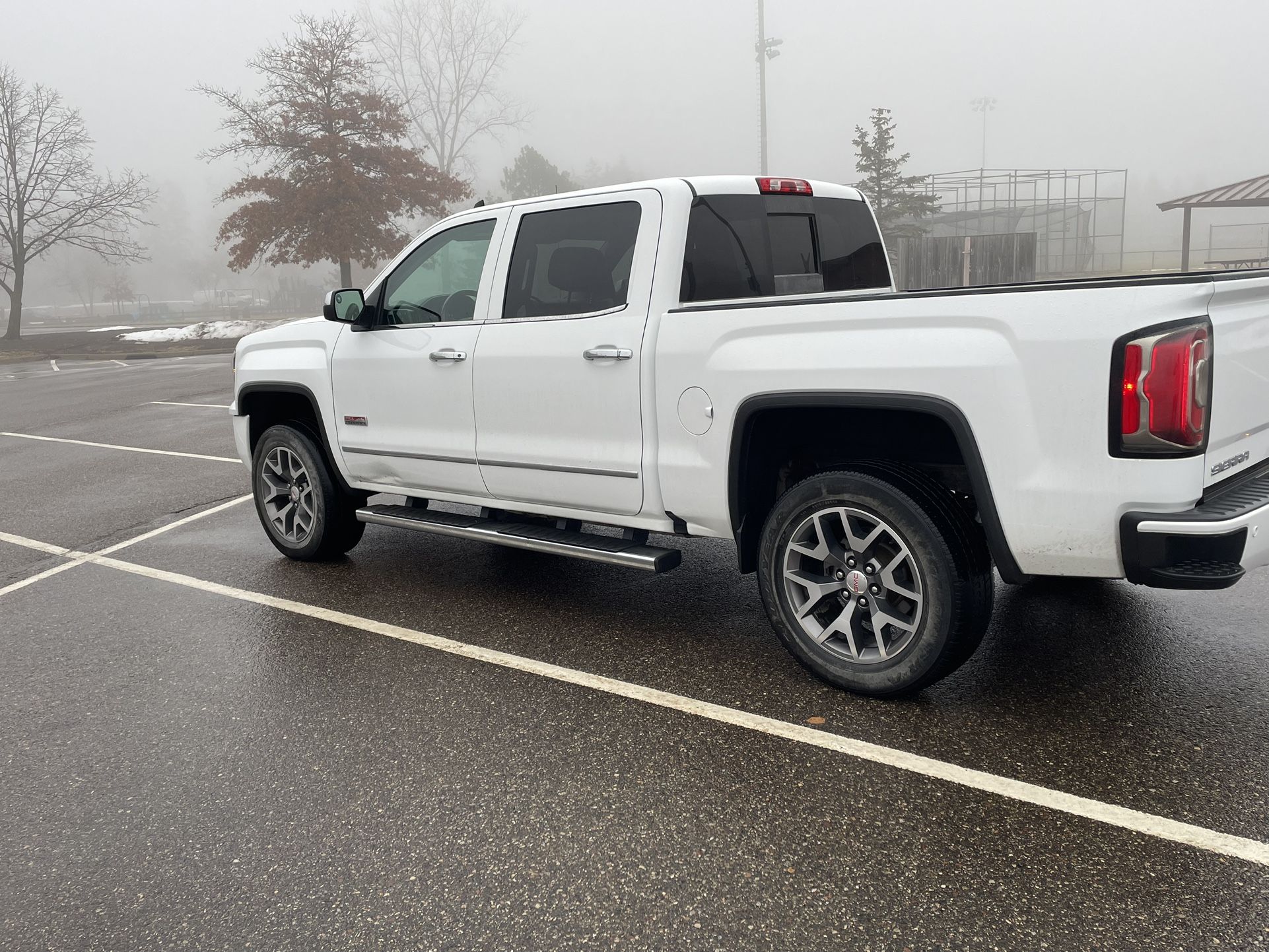 2016 GMC Sierra