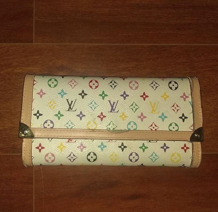 Louis Vuitton Monogram Daily Organizer Wallet for Sale in Carmichael, CA -  OfferUp