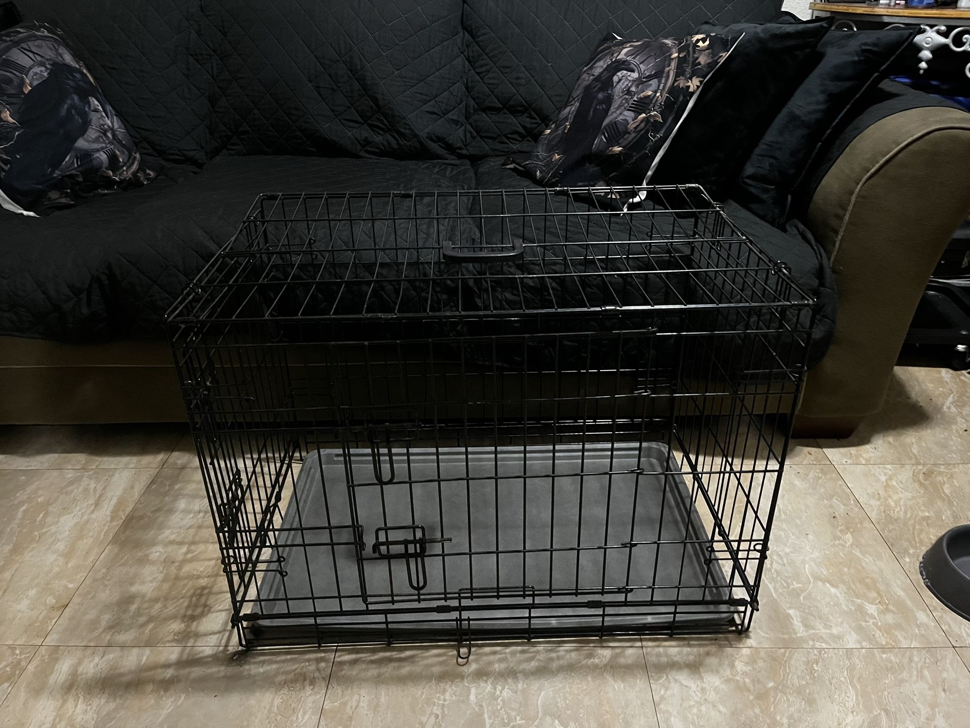 Medium Dog kennel