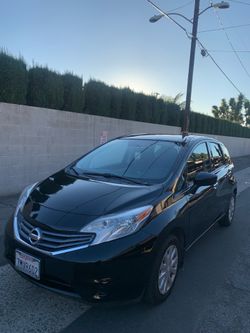 Nissan Versa SV
