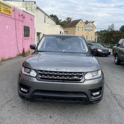 2017 Land Rover SE Sport Utility 4D