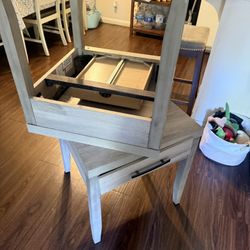 2 Square Side Tables 