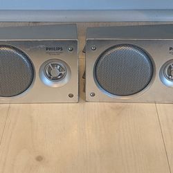 4 Small Philips Stereo Speakers