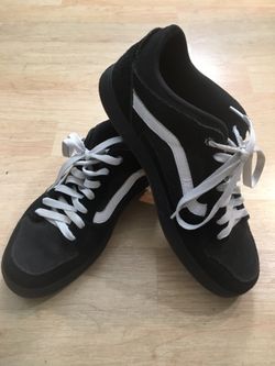 Vans -  ( Sz. 11 M). 