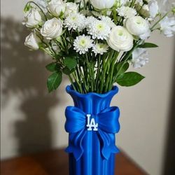 Los Angeles Dodgers-Themed Bow Vase (Flowers Not Included) 3D Print