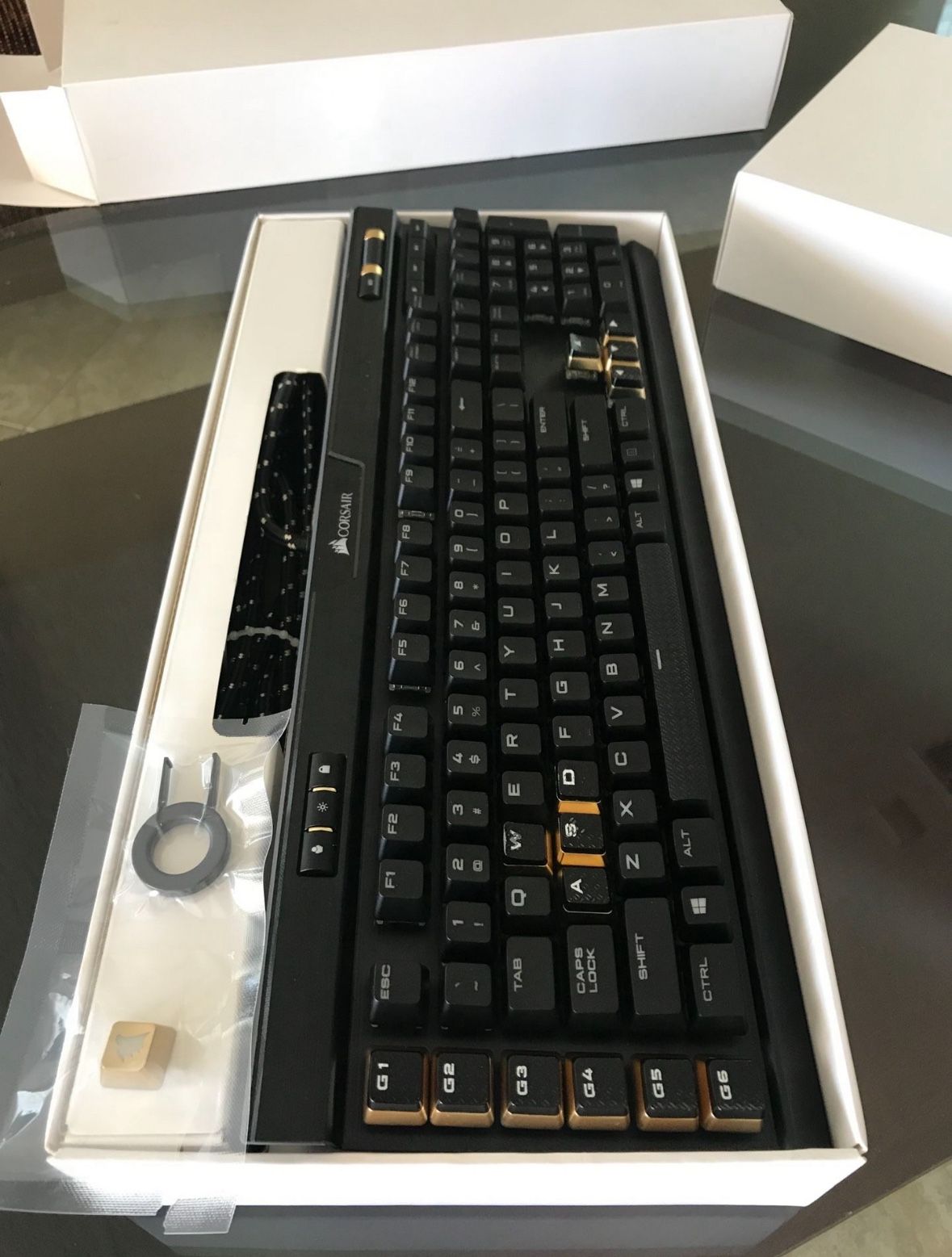 Corsair K95 platinum SE mechanical keyboard