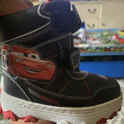 Disney's Cars Lightening McQueen Snow Boots