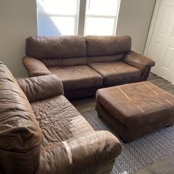 Couch ** Need Gone Asap $200