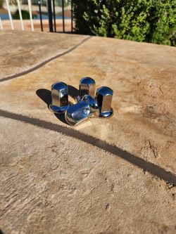 Chrome Lug Nut Covers