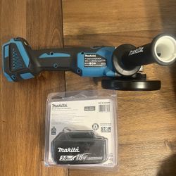 Makita DGA404Z 18V 125mm Brushless Angle Grinder + BL1830B 3.0Ah Battery – Cordless Power & Precision