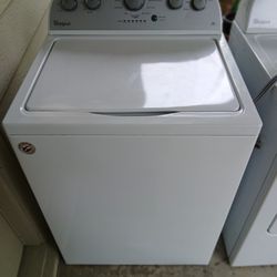 Lavadora y secadora en buenas condiciones