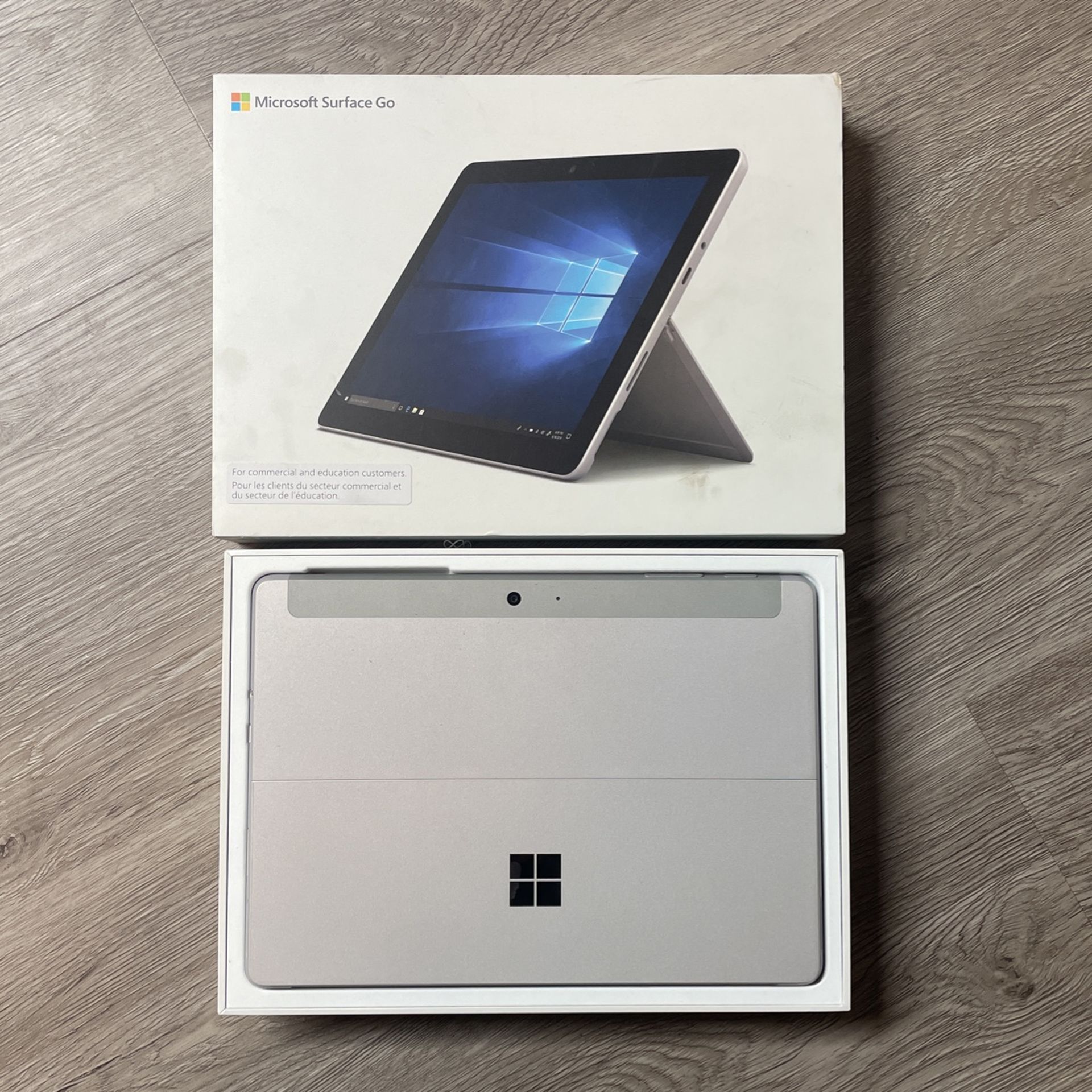 Microsoft Surface Go