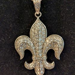 Sparkly Rhinestone Fleur De Lis Necklace