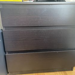 3-drawer dresser