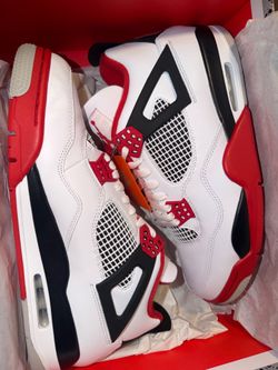 Fire red Jordan 4