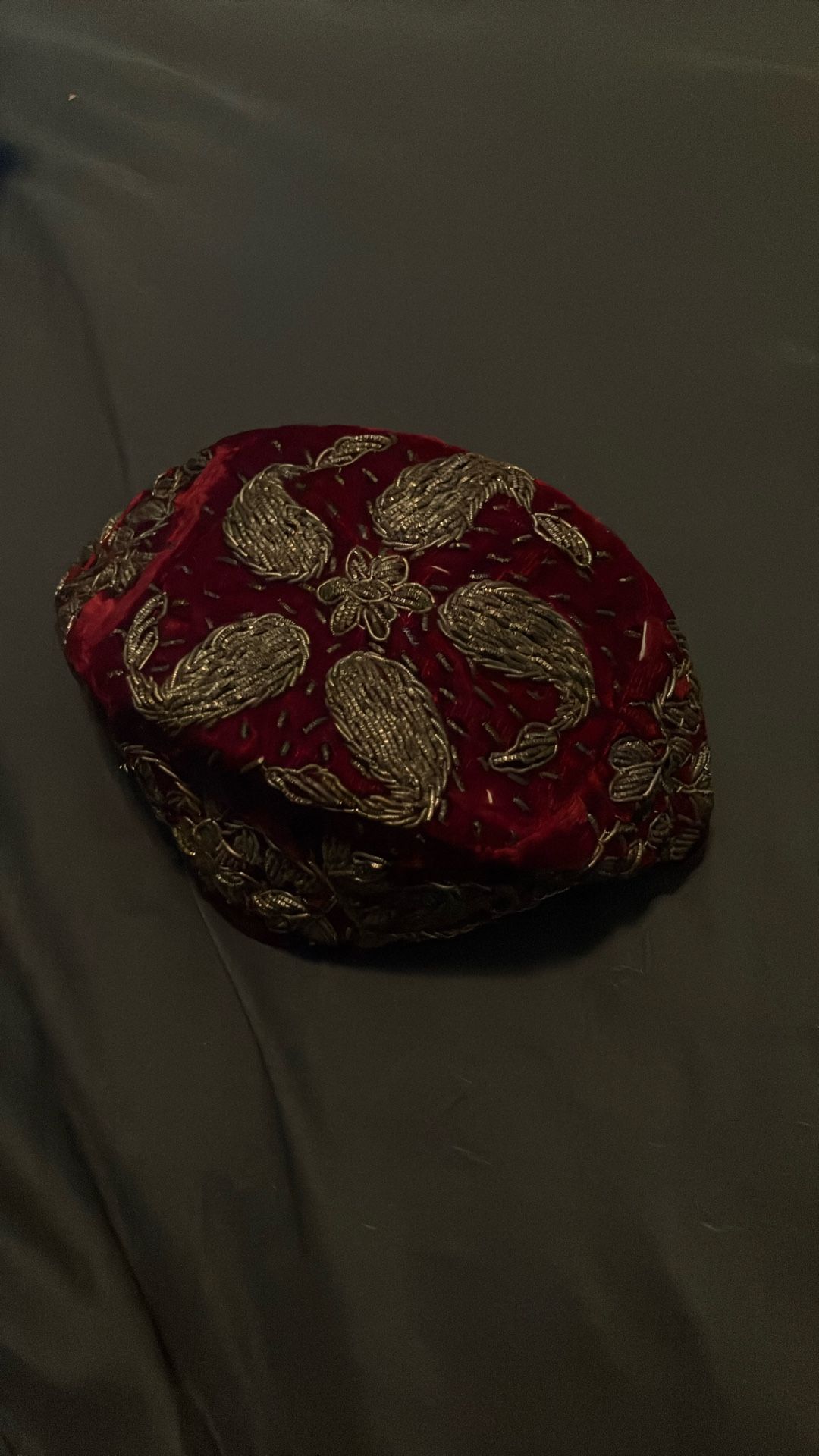Antique 19th Century Indian Zardozi Embroidered Red Velvet Prayer Cap Topi Taqiyah Nawabi Muslim Hat Bullion Work