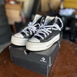 Women Converse Size 5  
