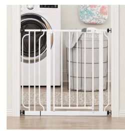 Regalo Safety 29-38.5" Baby Gate