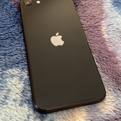 iPhone SE 2020 64GB Unlocked