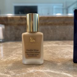 Estee Lauder foundation