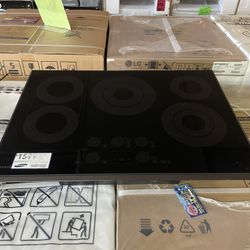 BUILT IN ELECTRIC SAMSUNG COOKTOP 