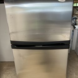 Whirlpool Stainless Steel Refrigerator($325)