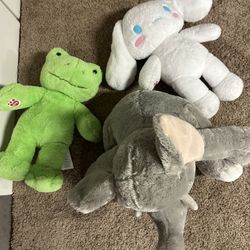 Large Stuffed Animals 