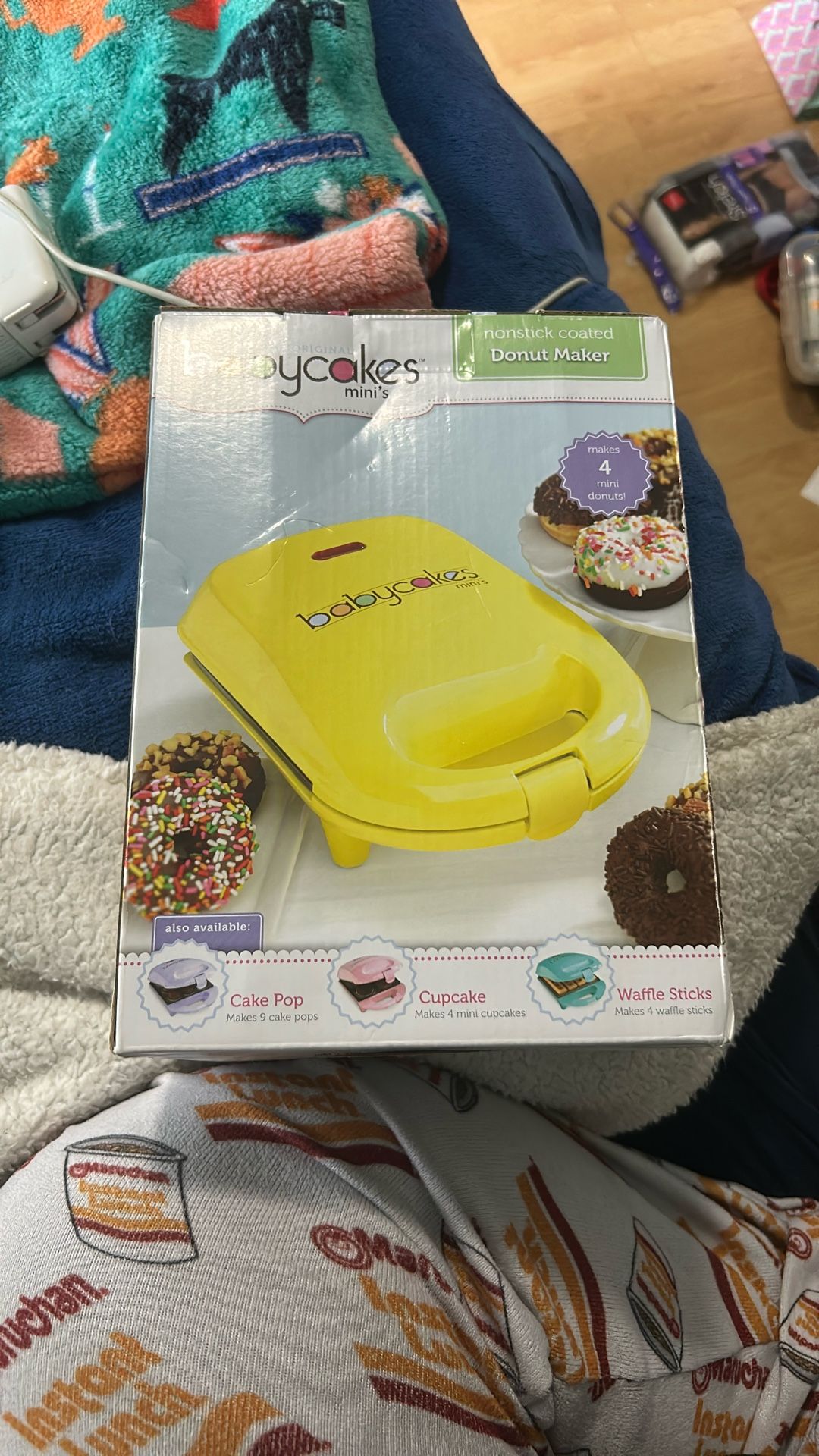 Baby Cakes Mini Donut Maker Brand New