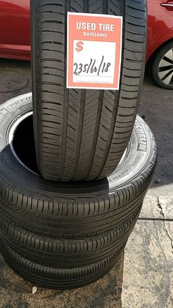 Four matching Michelin tires for sale 235/60/18