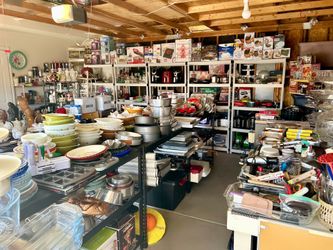 Kitchen, Baking, Desserts, And More Stuff For Sale. New/used. Different Prices