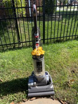 Dyson Vaccum
