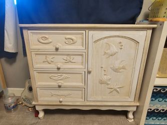 Coastal Dresser with Cabinet and Drawers