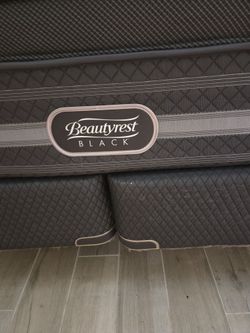 Beautyrest Black King Size Bed Set