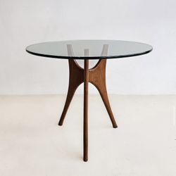 Corner Table