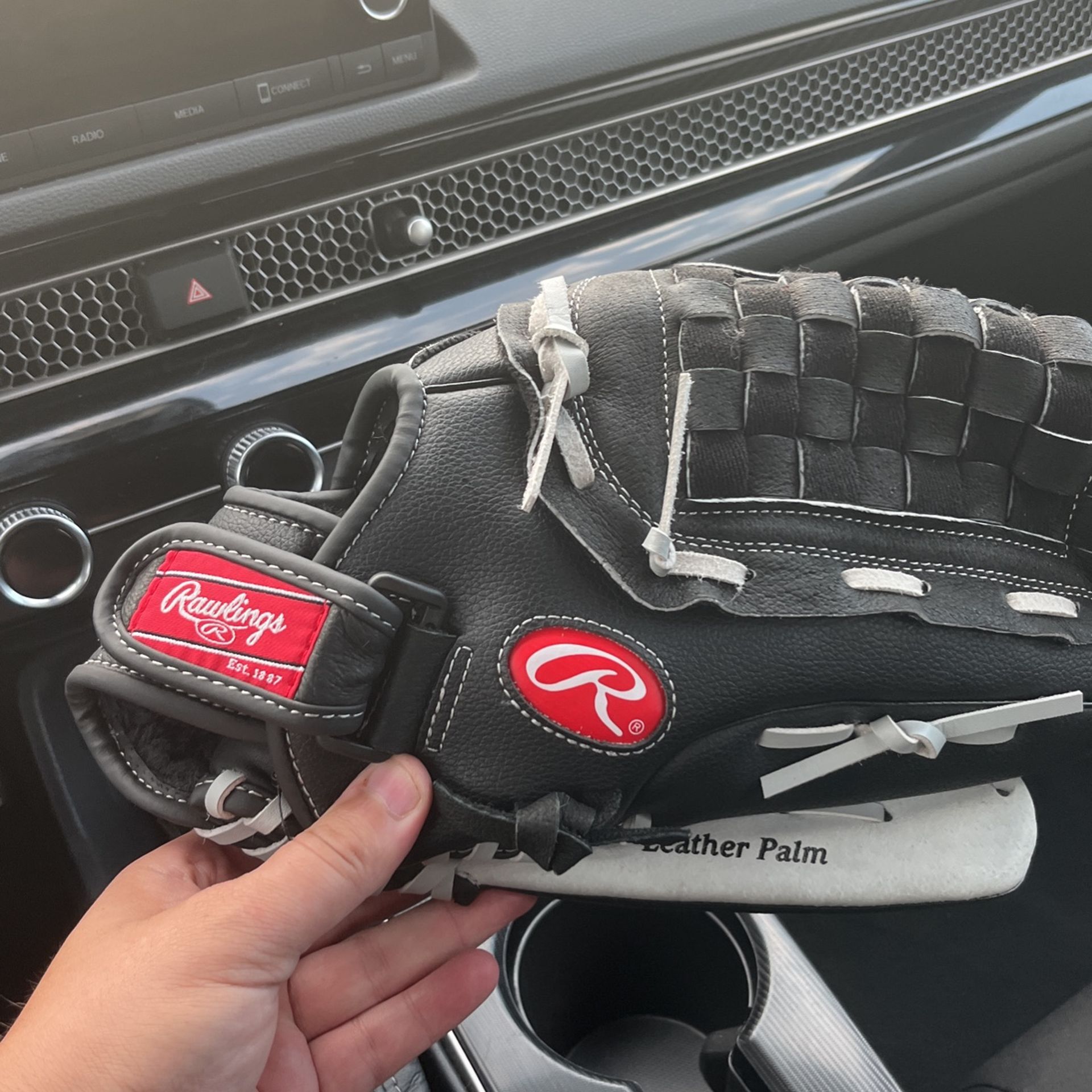 Glove