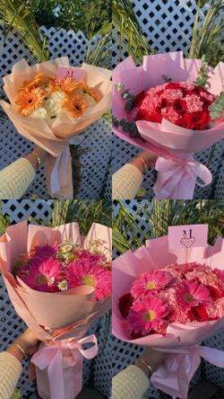 Mixed bouquets with roses