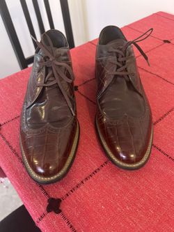 Size 8 1/2 Brown Stacy-Adam’s,not Floor Shine.